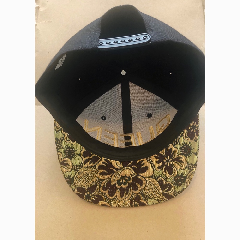 Nwot, Custom-Made, Unisex Snapback Cap - image 2